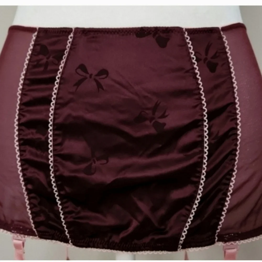 Victoria's Secret Sexy Little Things Burgandy Garter - Picture 5 of 9